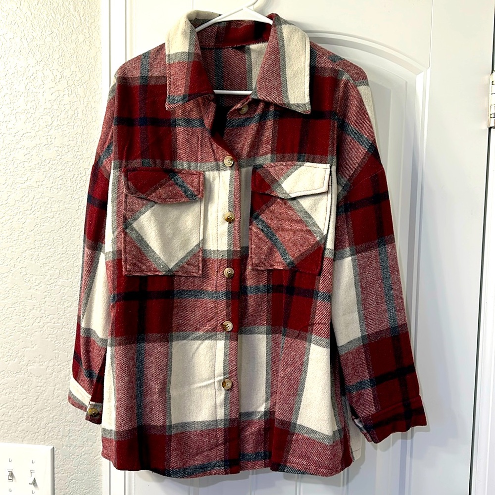 Women’s Maroon Shacket